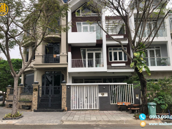 nhà phố N12 KDC ven sông tân phong