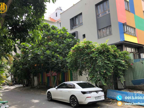 Biệt thự đơn lập kdc Him Lam Quận 7 đường số 10