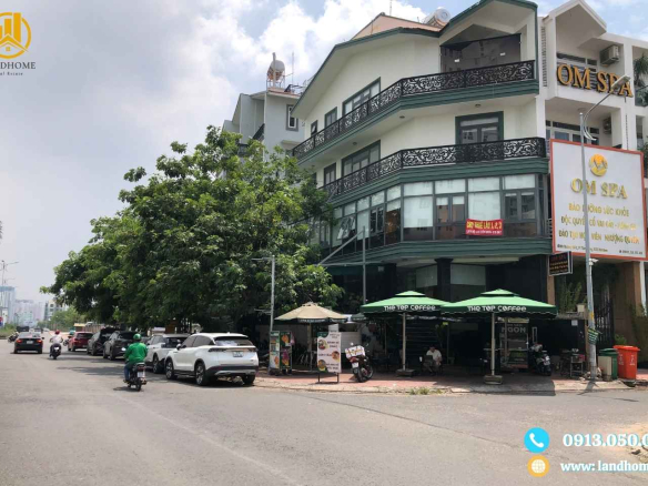 nhà B82 đường hoàng trọng mậu him lam quận 7