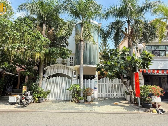 biệt thự mỹ hoàng đường phạm thái bường