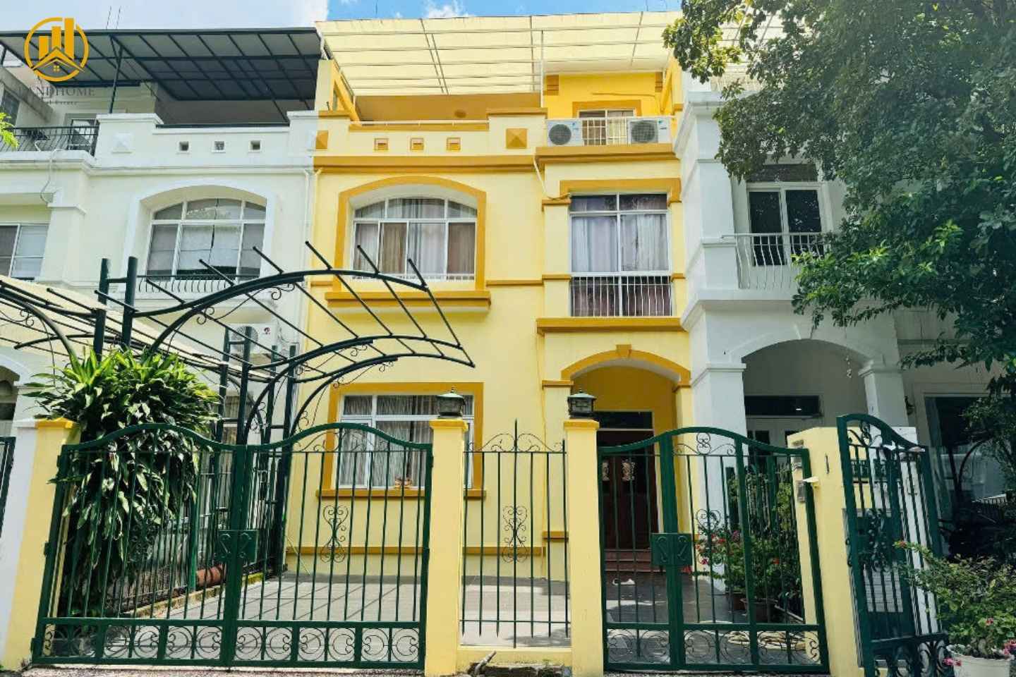 bán biệt thự số 44 hưng thái 1 phú mỹ hưng